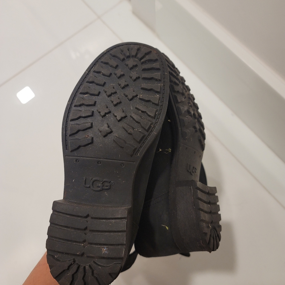 Uggs Boots - image 6
